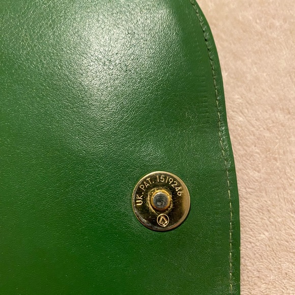 Vintage Stingray Handbag - Picture 9 of 11